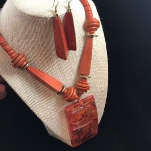 Vintage 70’s necklace and earrings